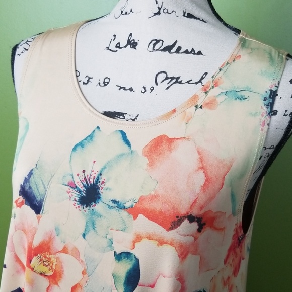 Romantic Dress {Acting Pro} - Picture 2 of 8